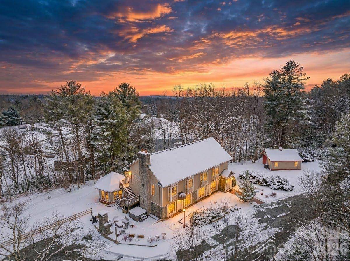 1644 Broadstone RD, Banner Elk, NC 28604