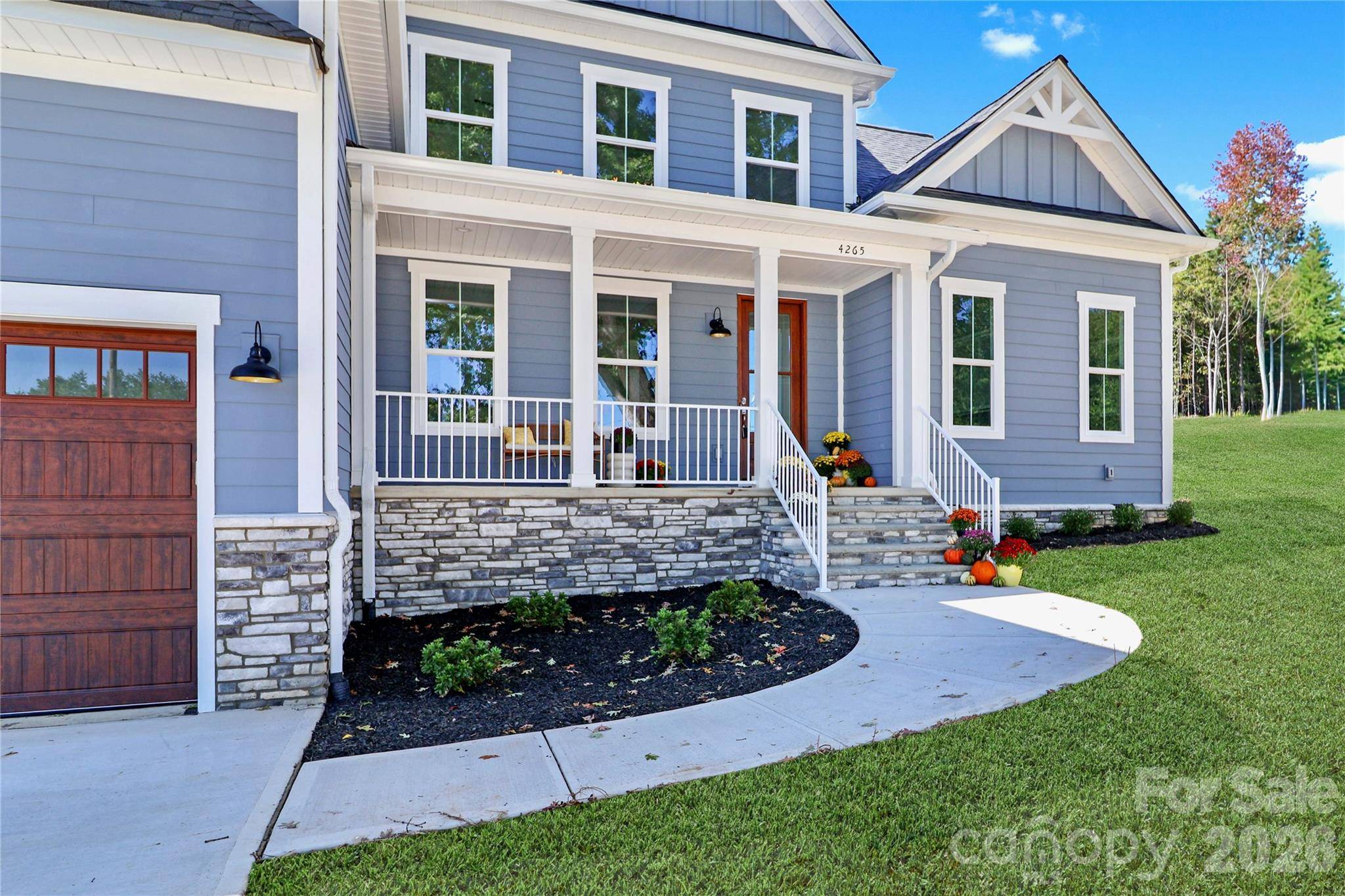 4265 Candlewood DR, Sherrills Ford, NC 28673