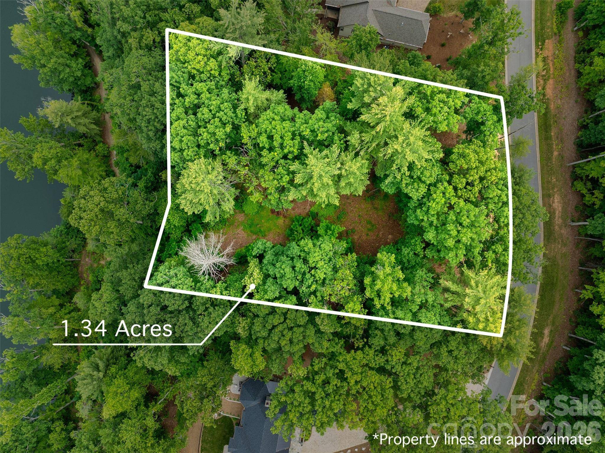 17 Hendrickson CT, Candler, NC 28715