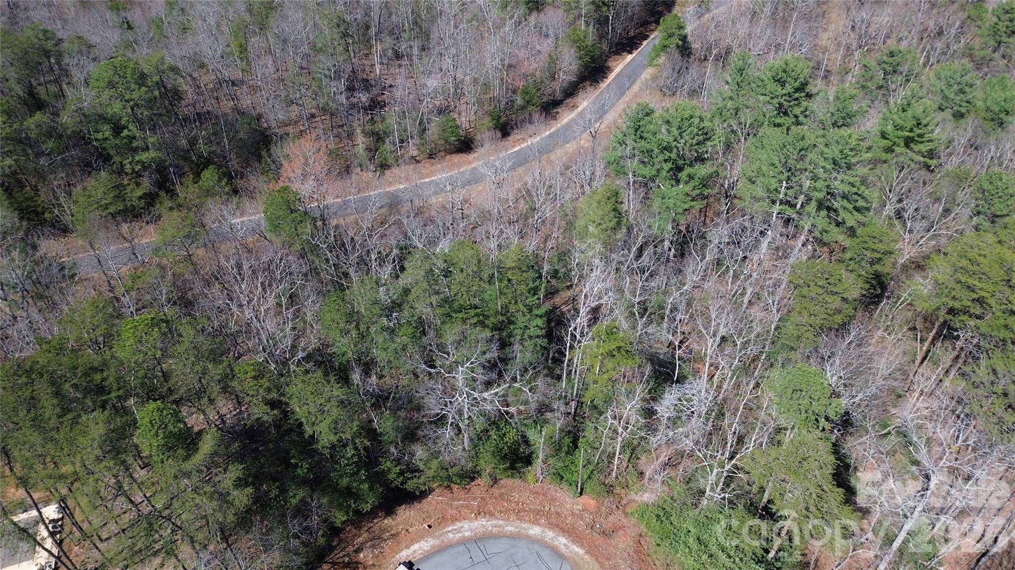 91 West Lake RD #91, Marion, NC 28752