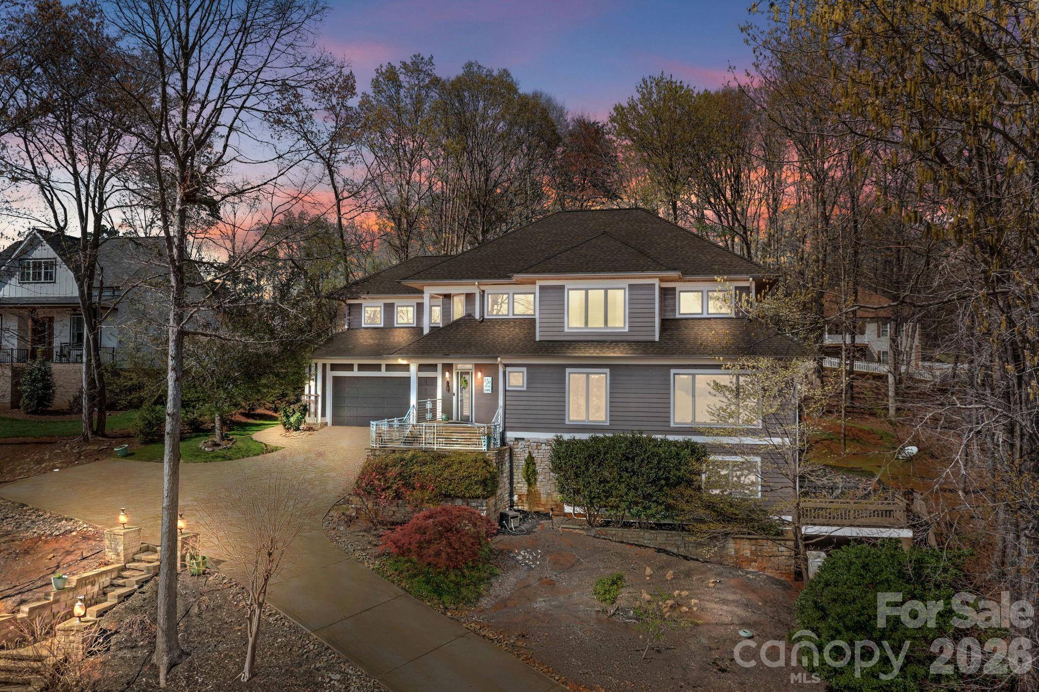 184 High Lake DR, Statesville, NC 28677