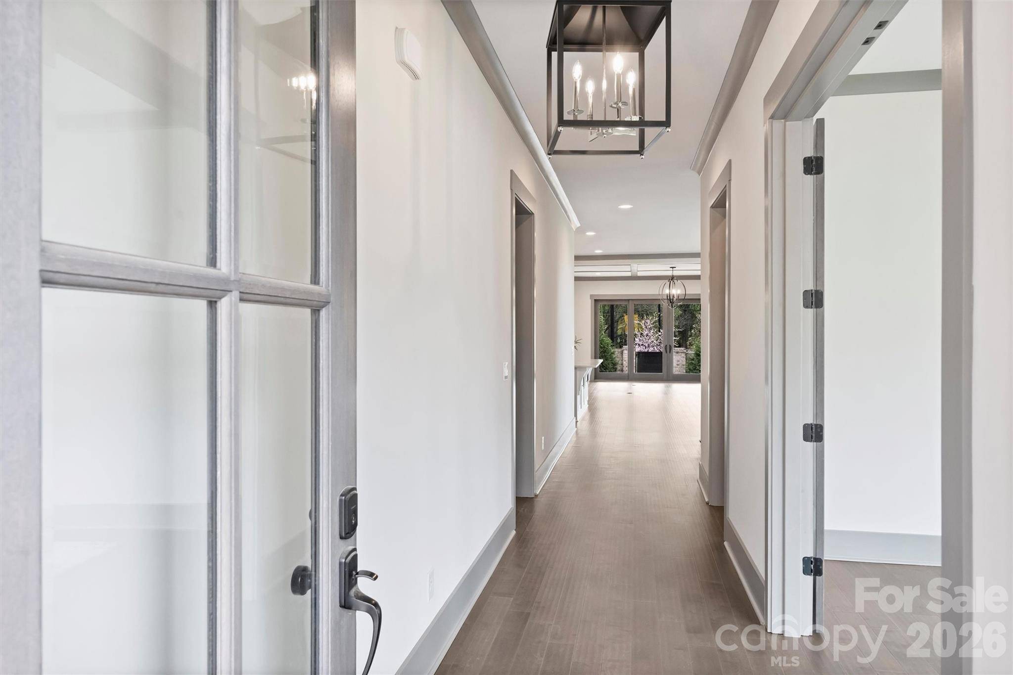 8159 Fairview RD, Charlotte, NC 28226