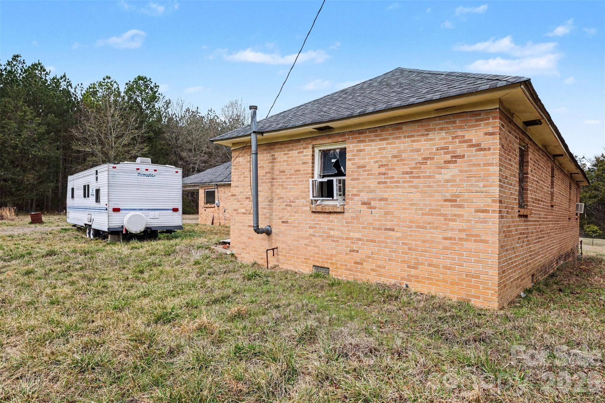 596 Armory RD, Chester, SC 29706