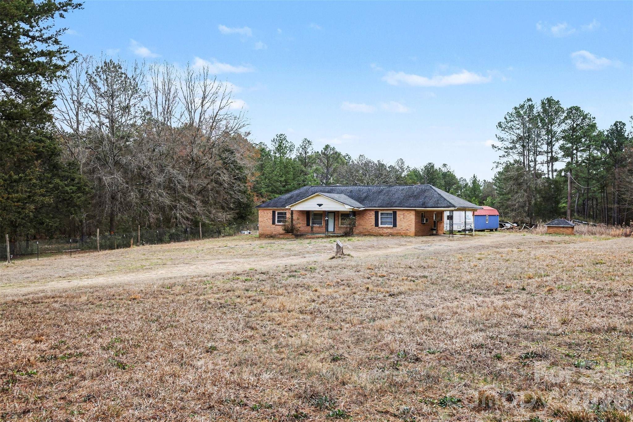 596 Armory RD, Chester, SC 29706