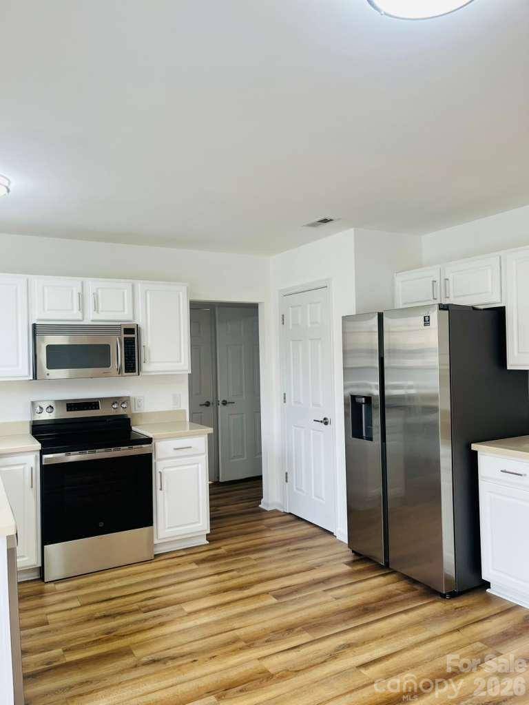 9341 Stawell DR, Huntersville, NC 28078