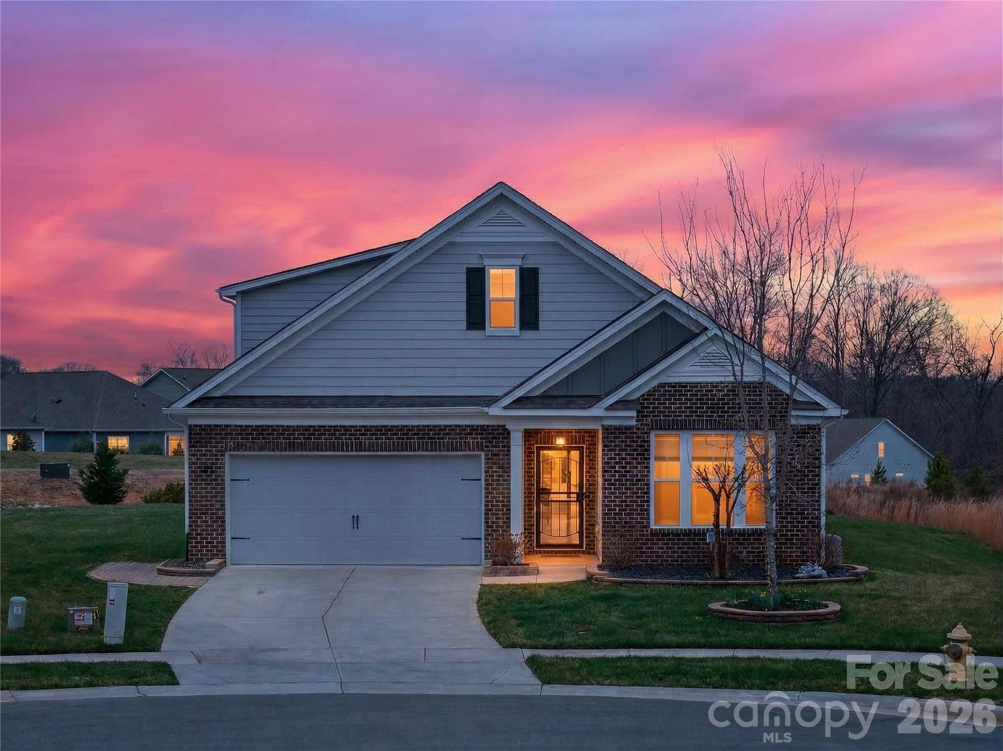 129 Rosebay DR, Mooresville, NC 28117