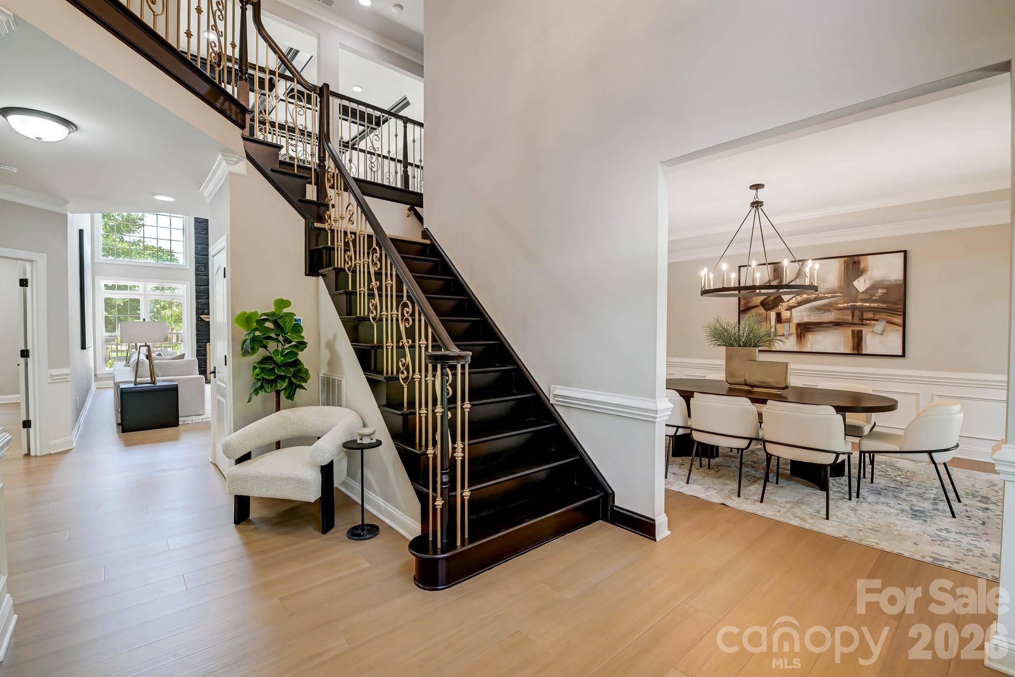8707 Fairview RD, Charlotte, NC 28226
