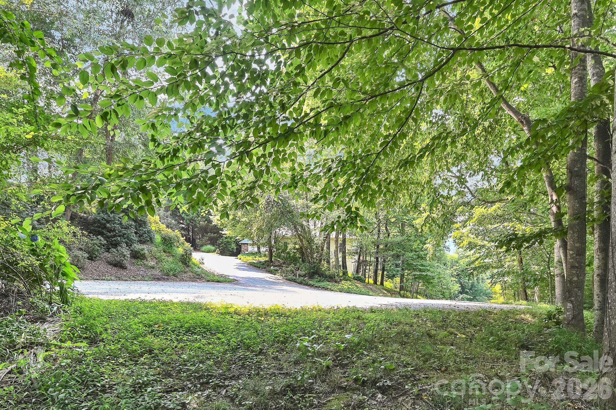 85 Shinnecock DR #7, Mills River, NC 28759