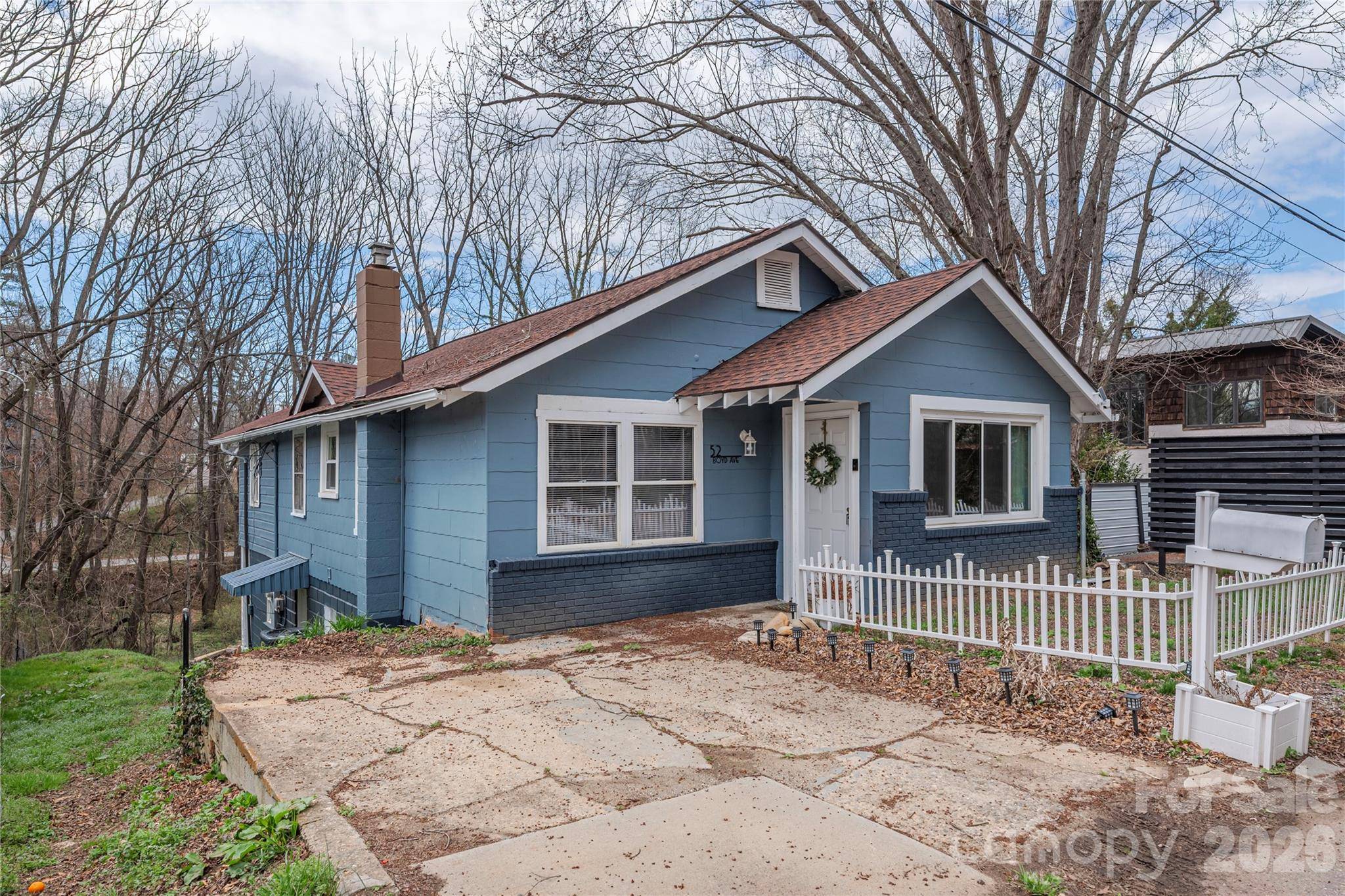 52 Boyd AVE, Asheville, NC 28806