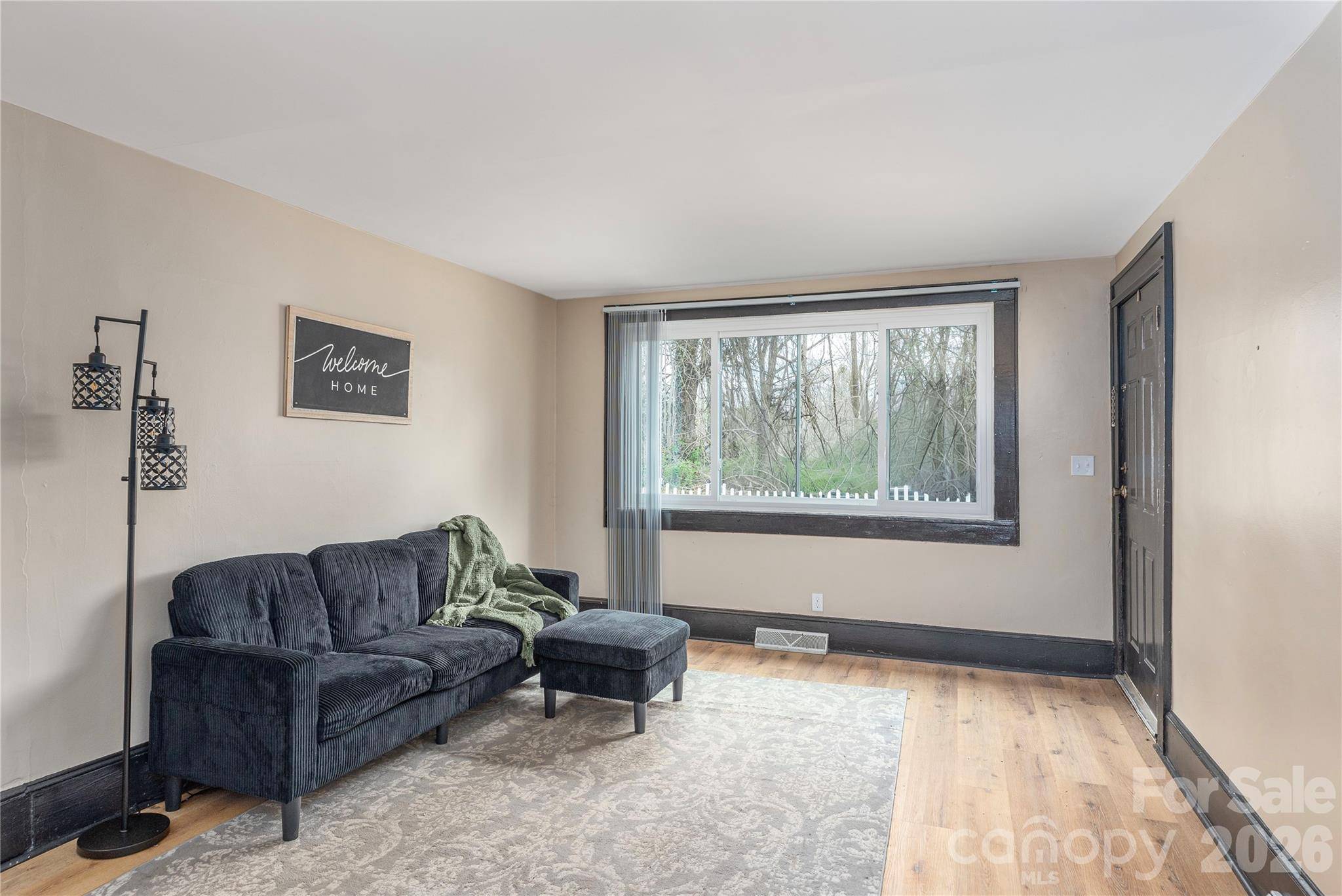 52 Boyd AVE, Asheville, NC 28806