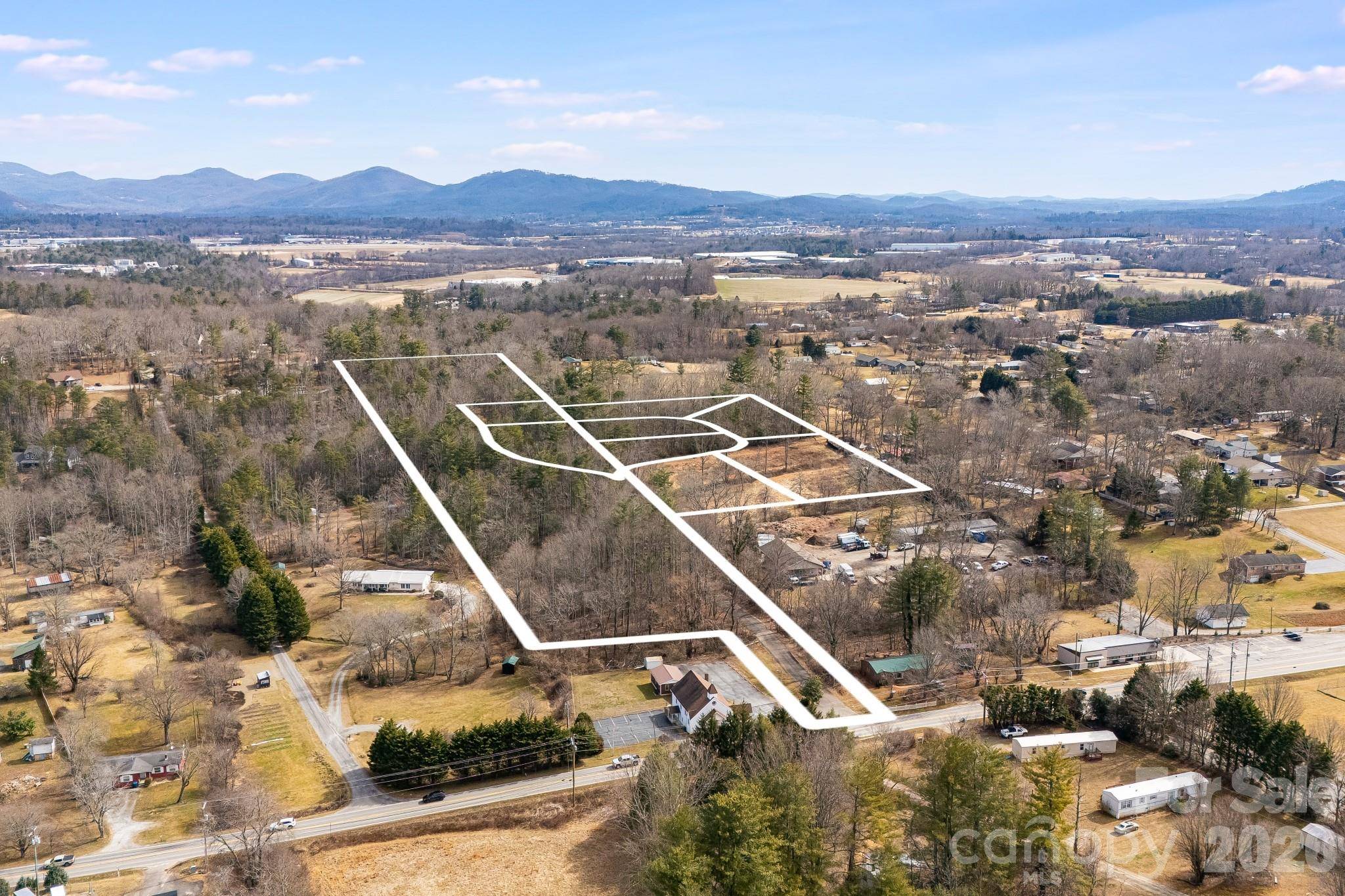 00 Old Haywood RD, Mills River, NC 28759