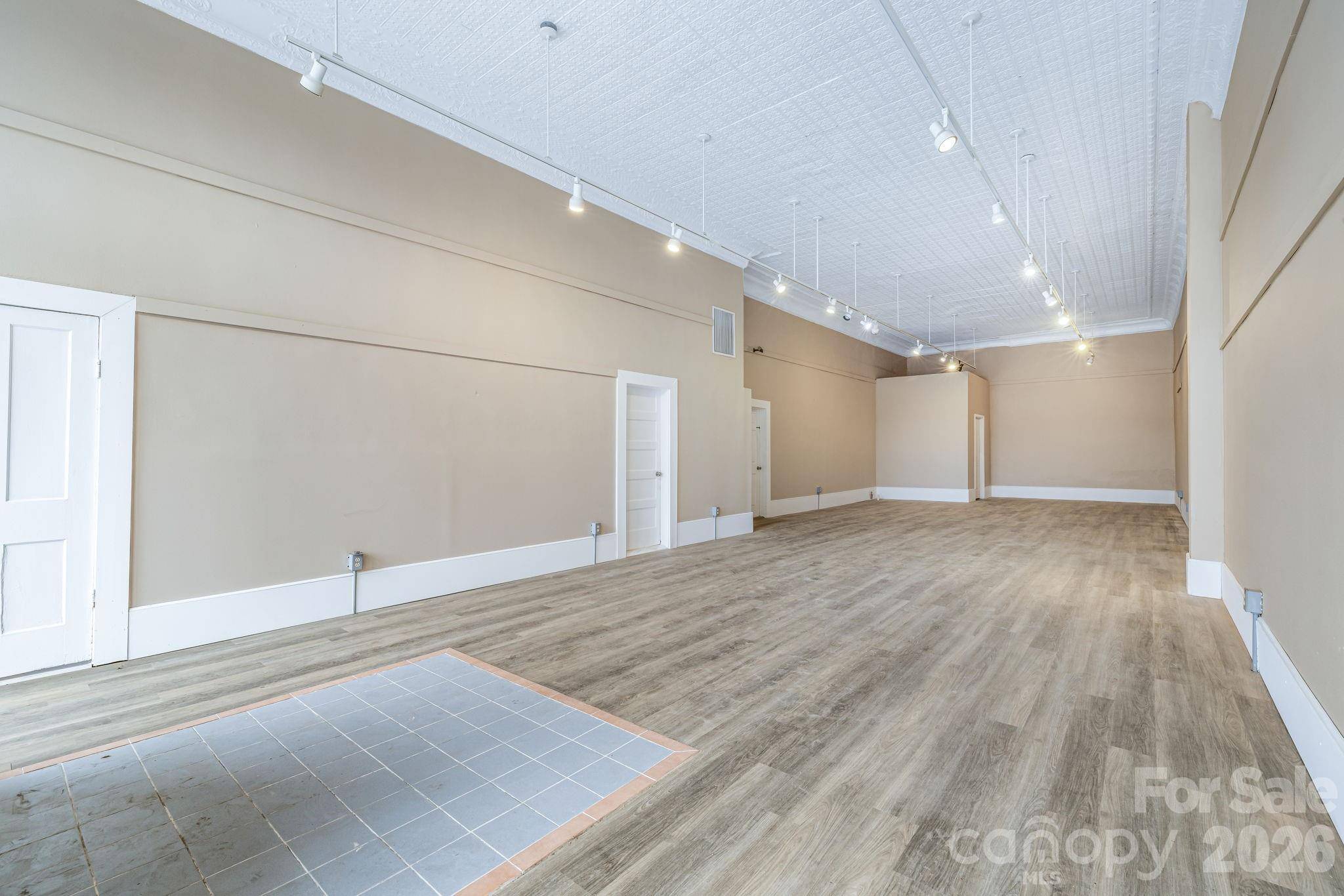 24 Andrews AVE S #3, Hot Springs, NC 28743
