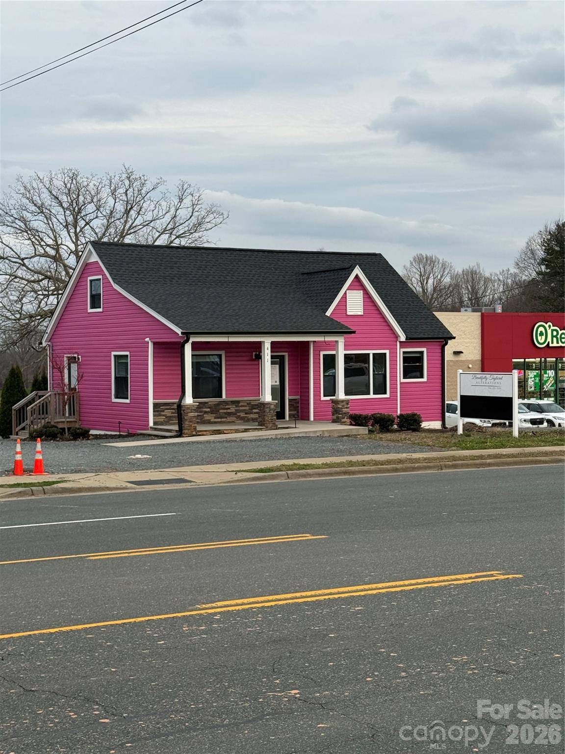 411 Main ST W, Locust, NC 28097