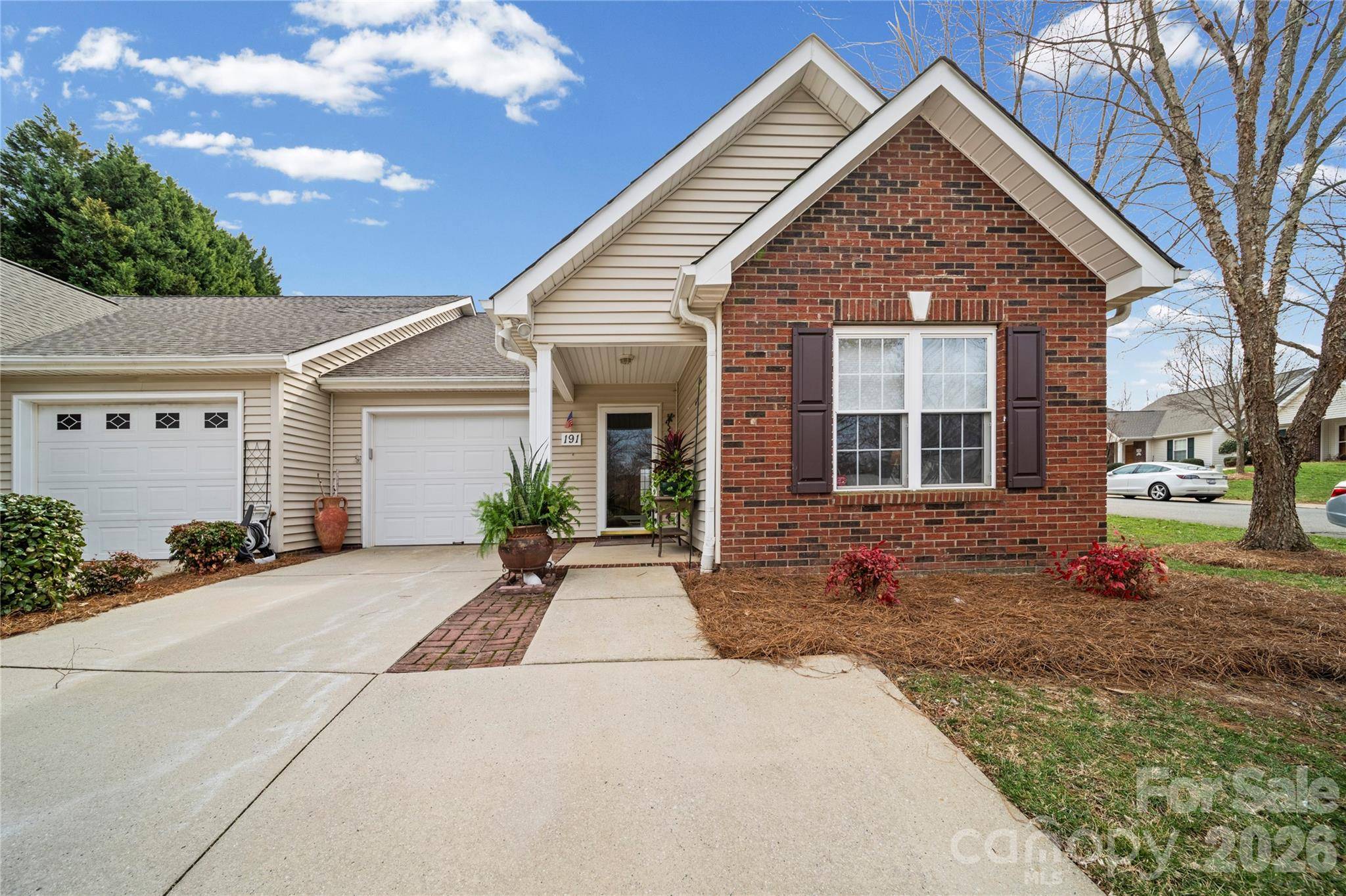 191 Oak Village Pkwy, Mooresville, NC 28117