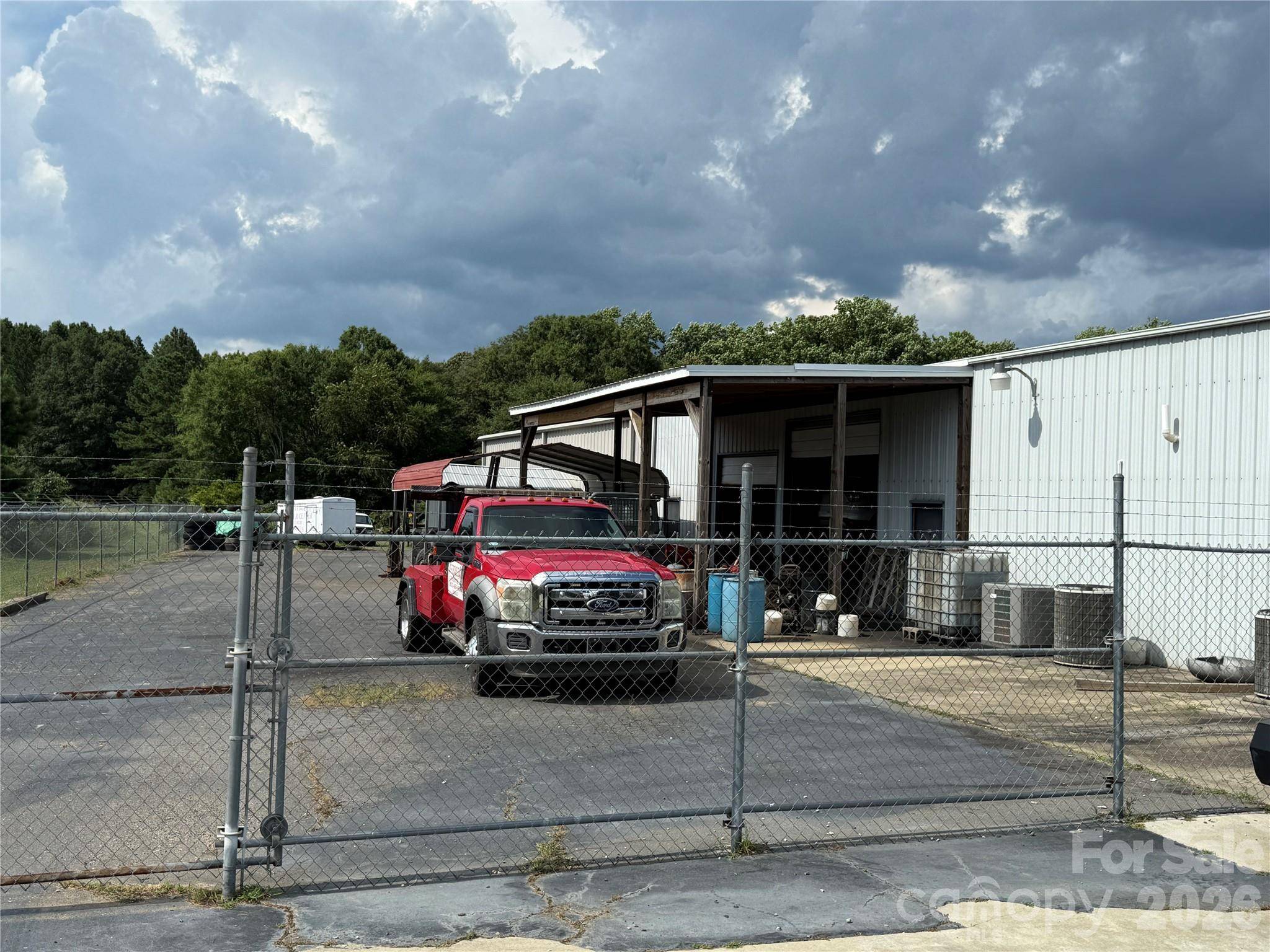 979 E Liberty ST, York, SC 28745