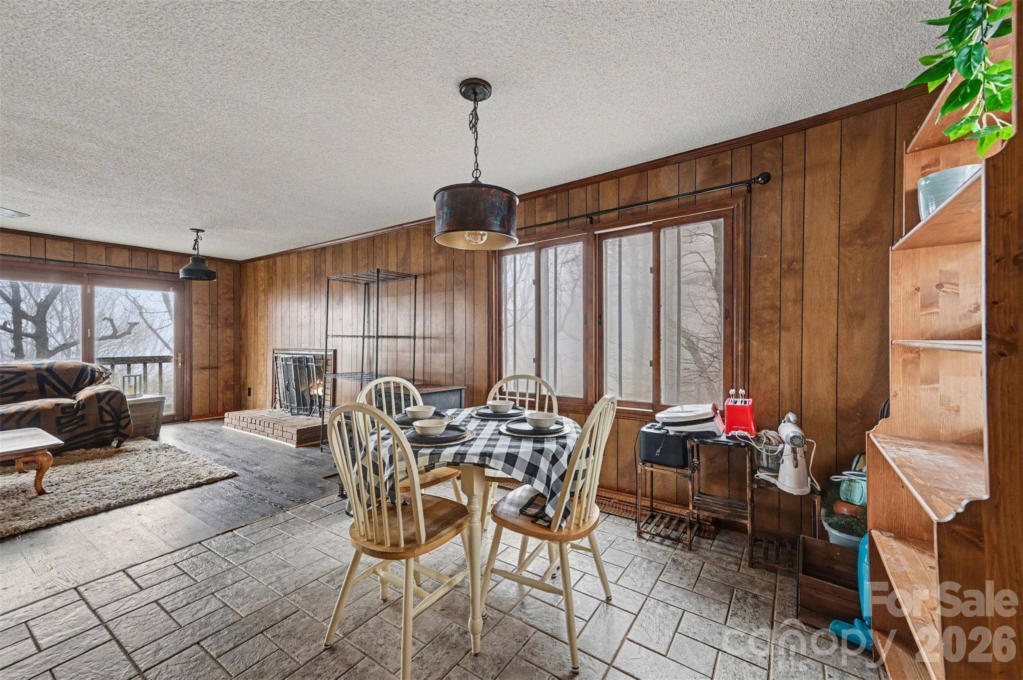 5495 Pine Ridge DR, Connelly Springs, NC 28612