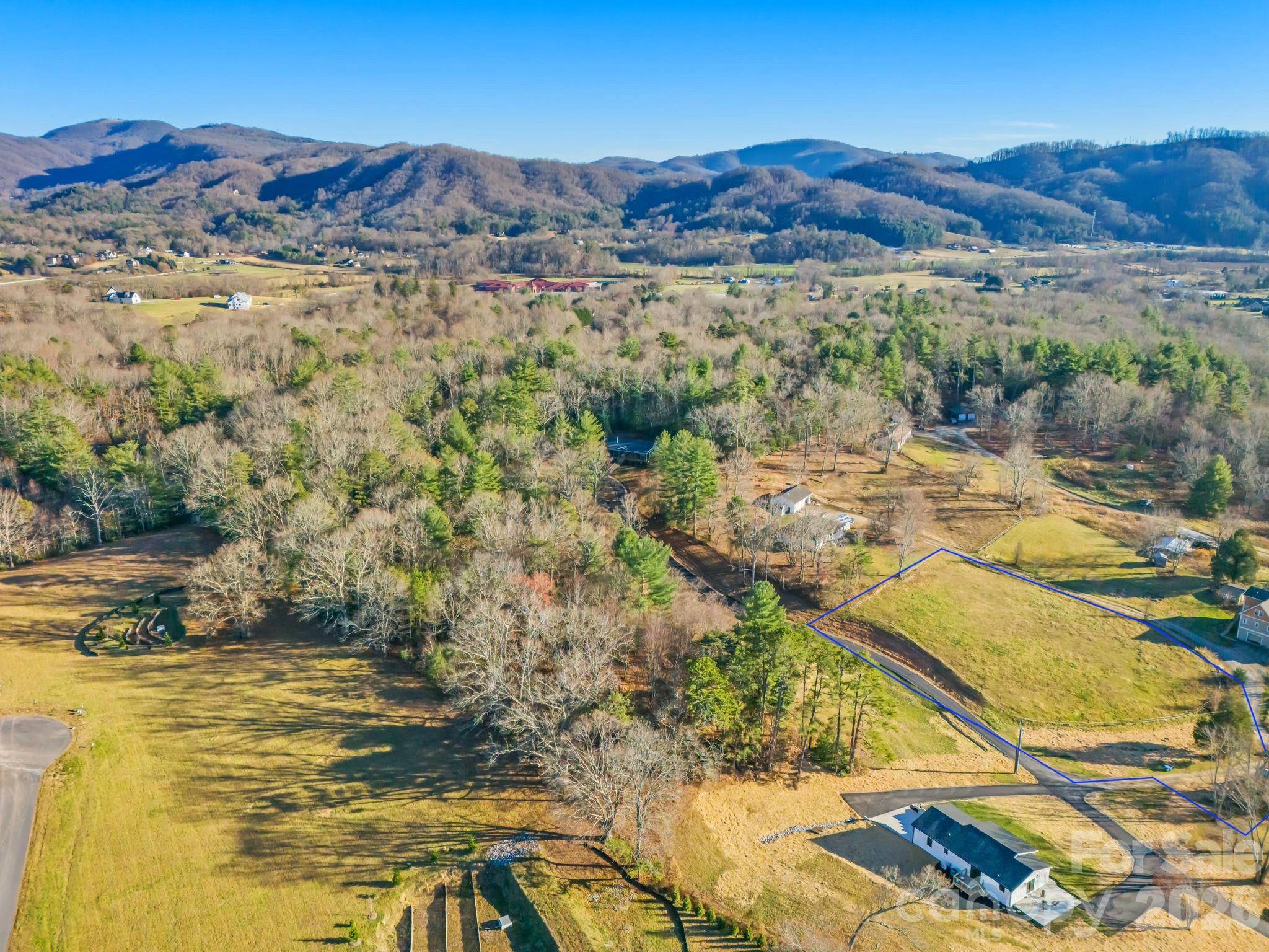 999 Terra Ridge LN #2, Fletcher, NC 28732