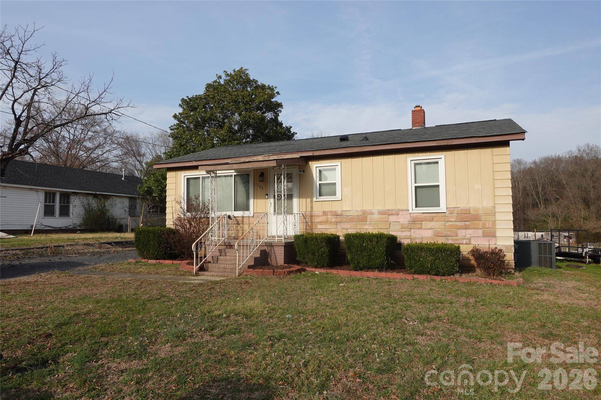 155 Robbins ST SW, Concord, NC 28025