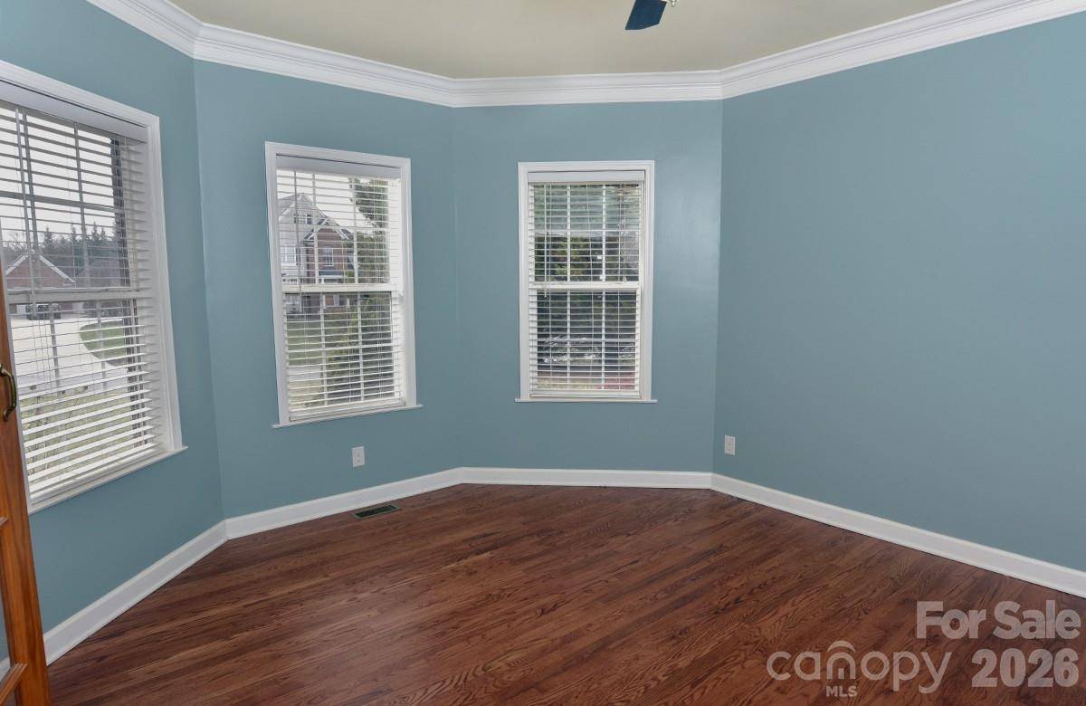 1203 Edgewater CT, Salisbury, NC 28146