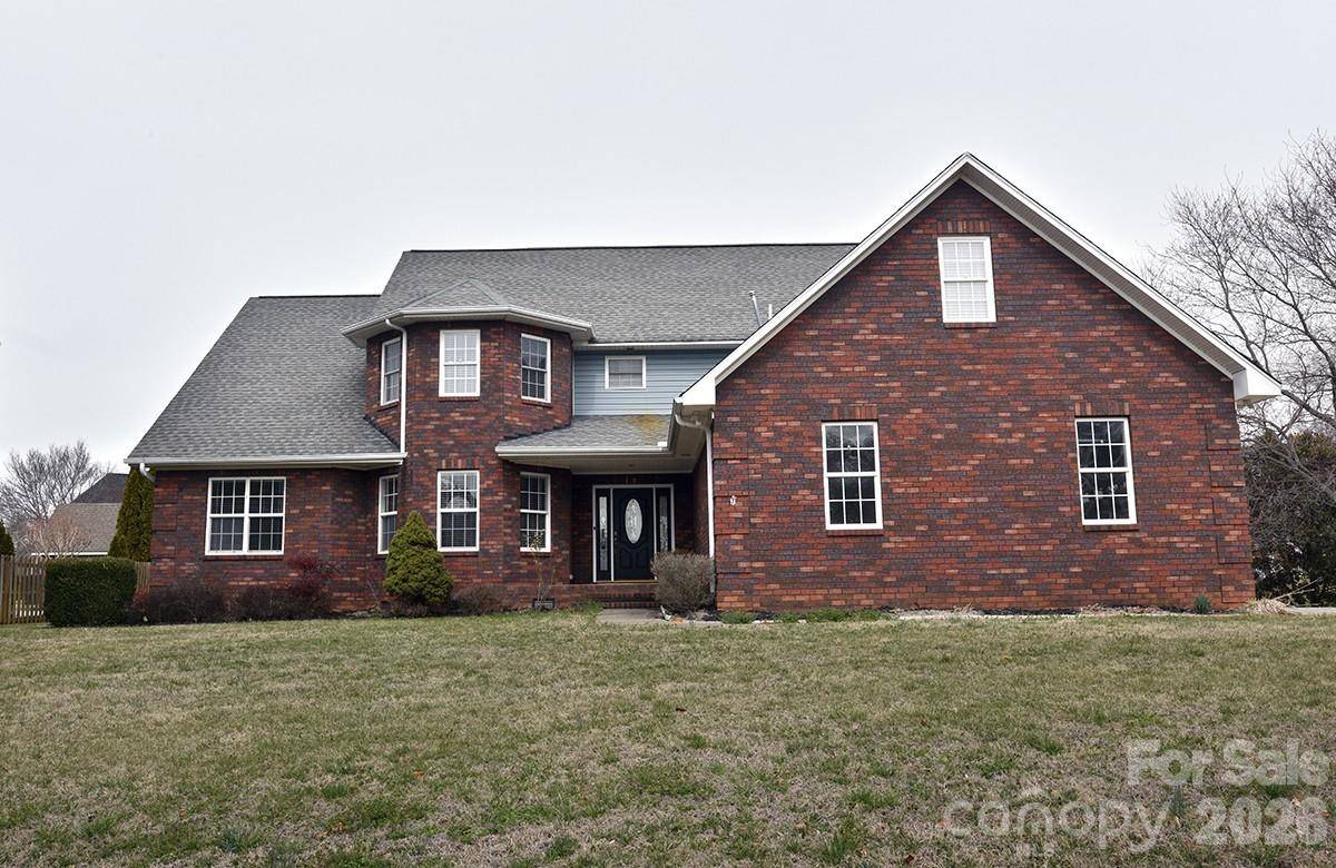 1203 Edgewater CT, Salisbury, NC 28146