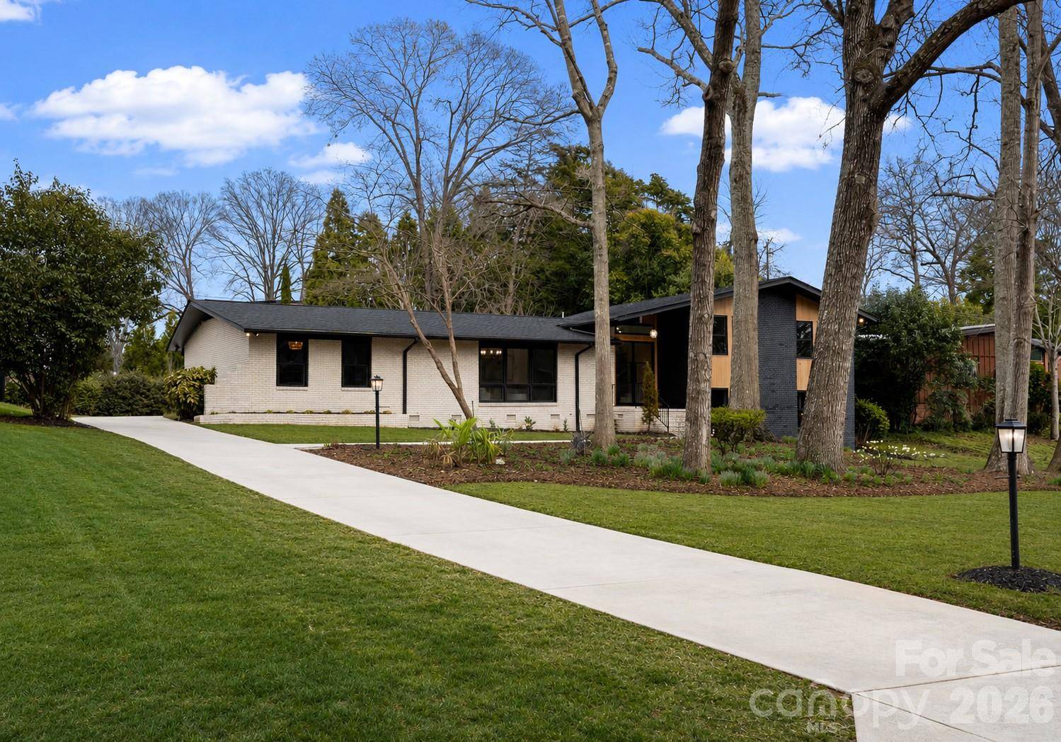 823 Wingrave DR, Charlotte, NC 28270