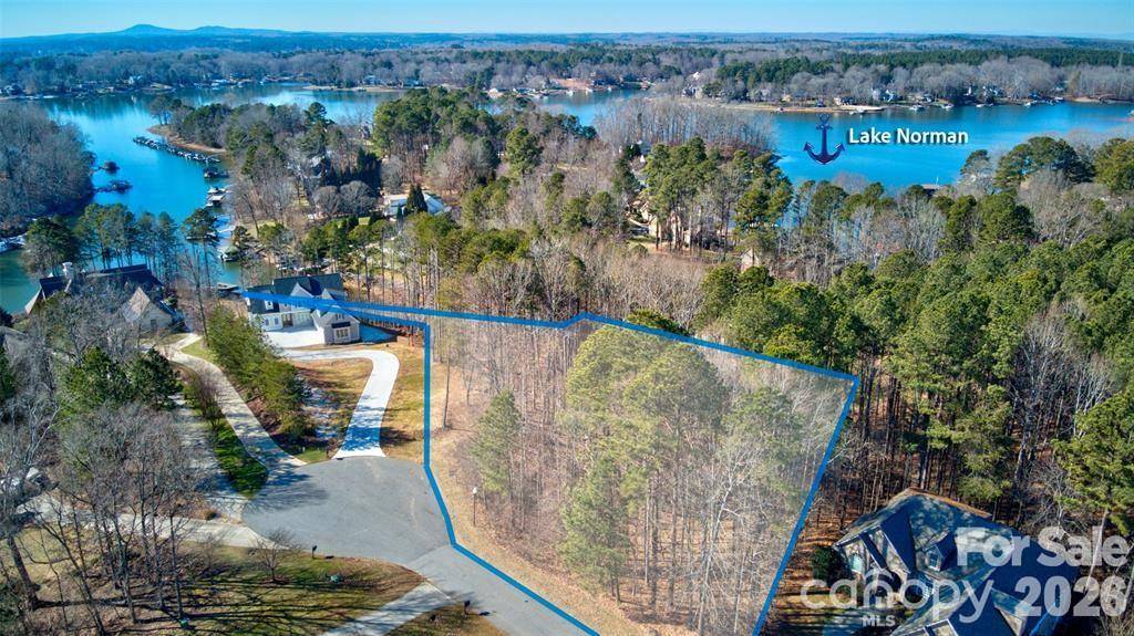 152 Fox Hunt DR #5, Mooresville, NC 28117