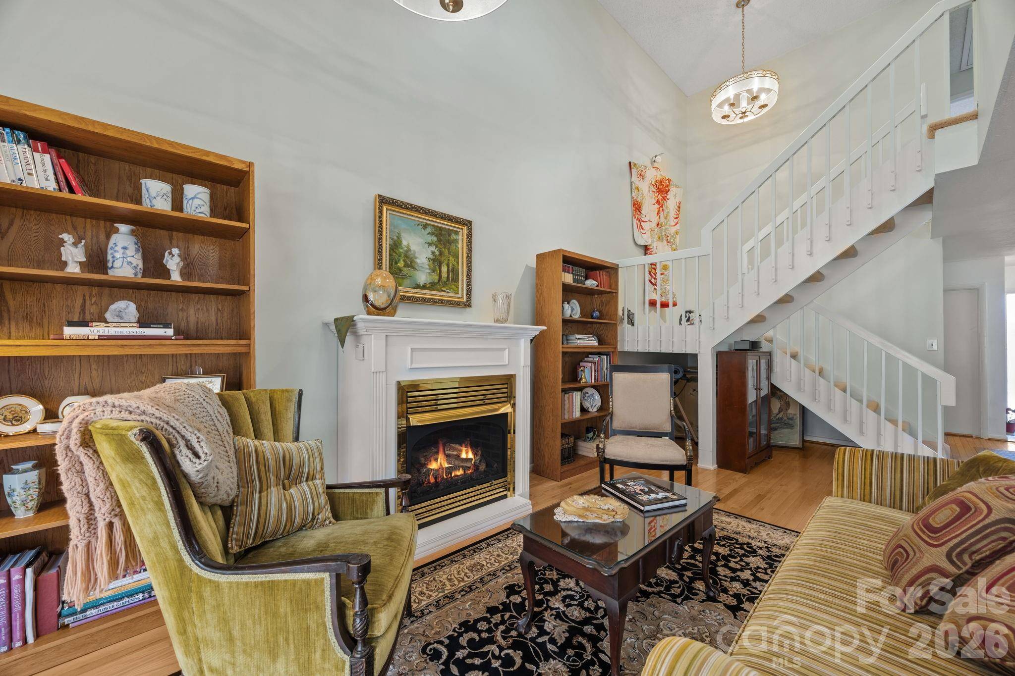 102 Crowfields DR, Asheville, NC 28803