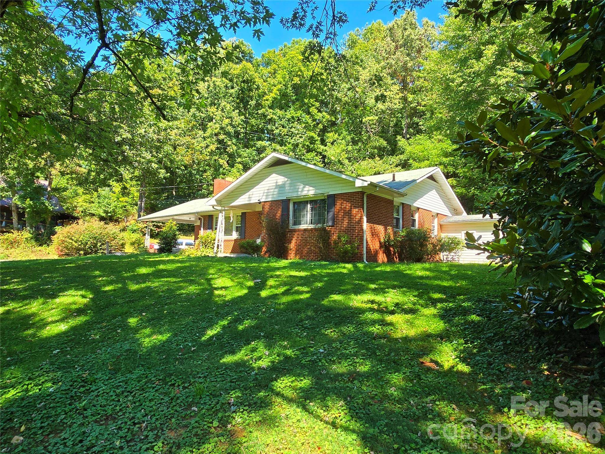 1797 Calvin Edney RD, Mars Hill, NC 28754