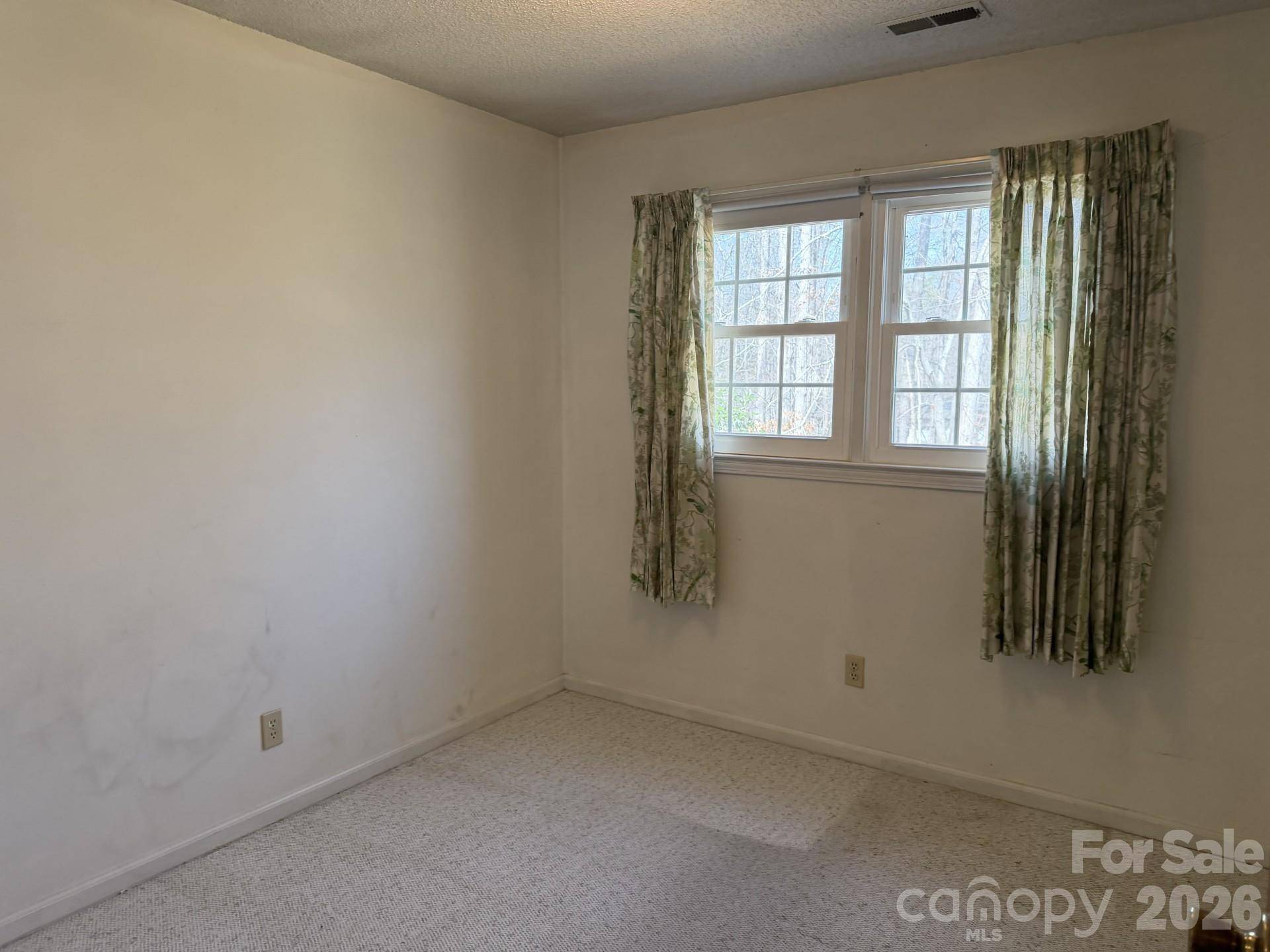 2033 Sprucewood ST, Albemarle, NC 28001