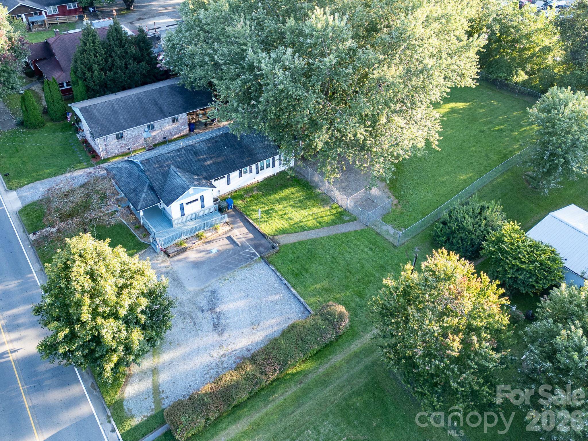 95 Elysinia AVE, Waynesville, NC 28786