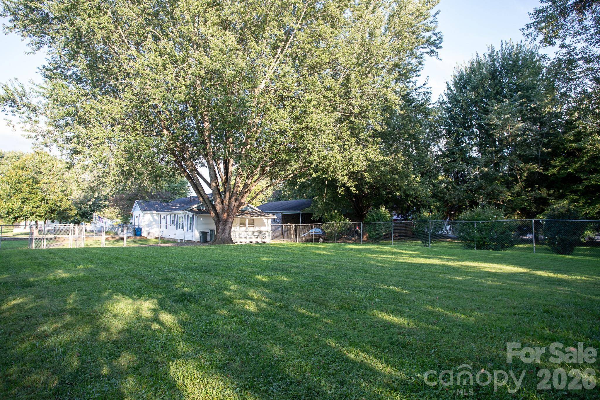95 Elysinia AVE, Waynesville, NC 28786