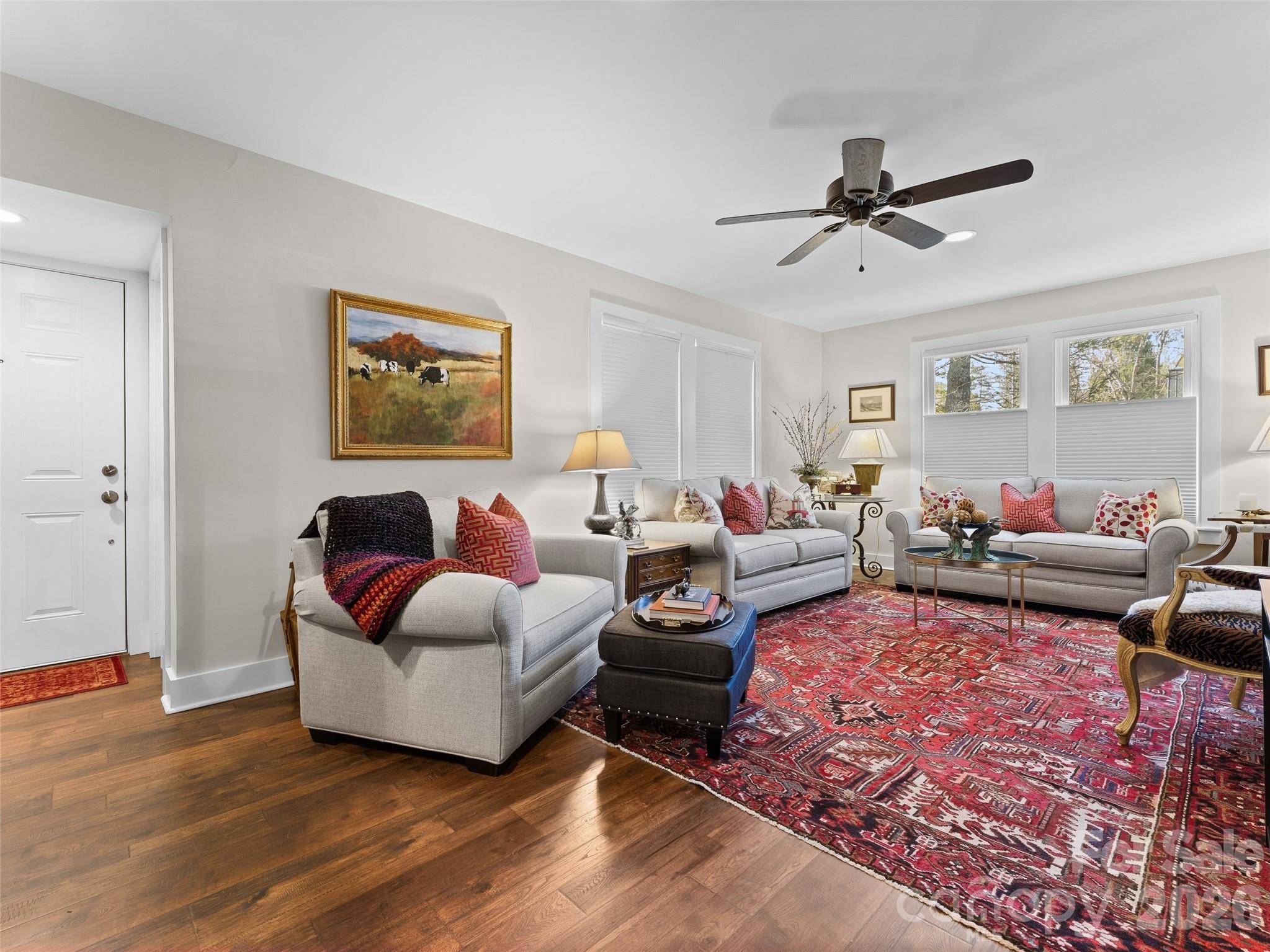 294 S Caldwell ST, Brevard, NC 28712