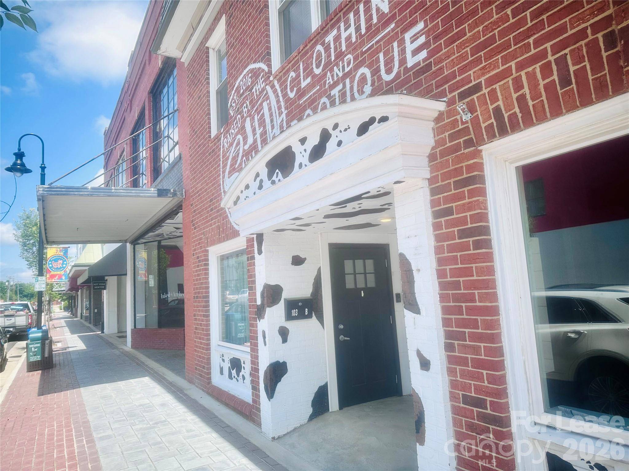 103 N College AVE, Newton, NC 28658