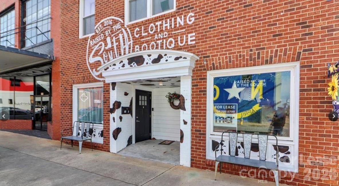 103 N College AVE, Newton, NC 28658