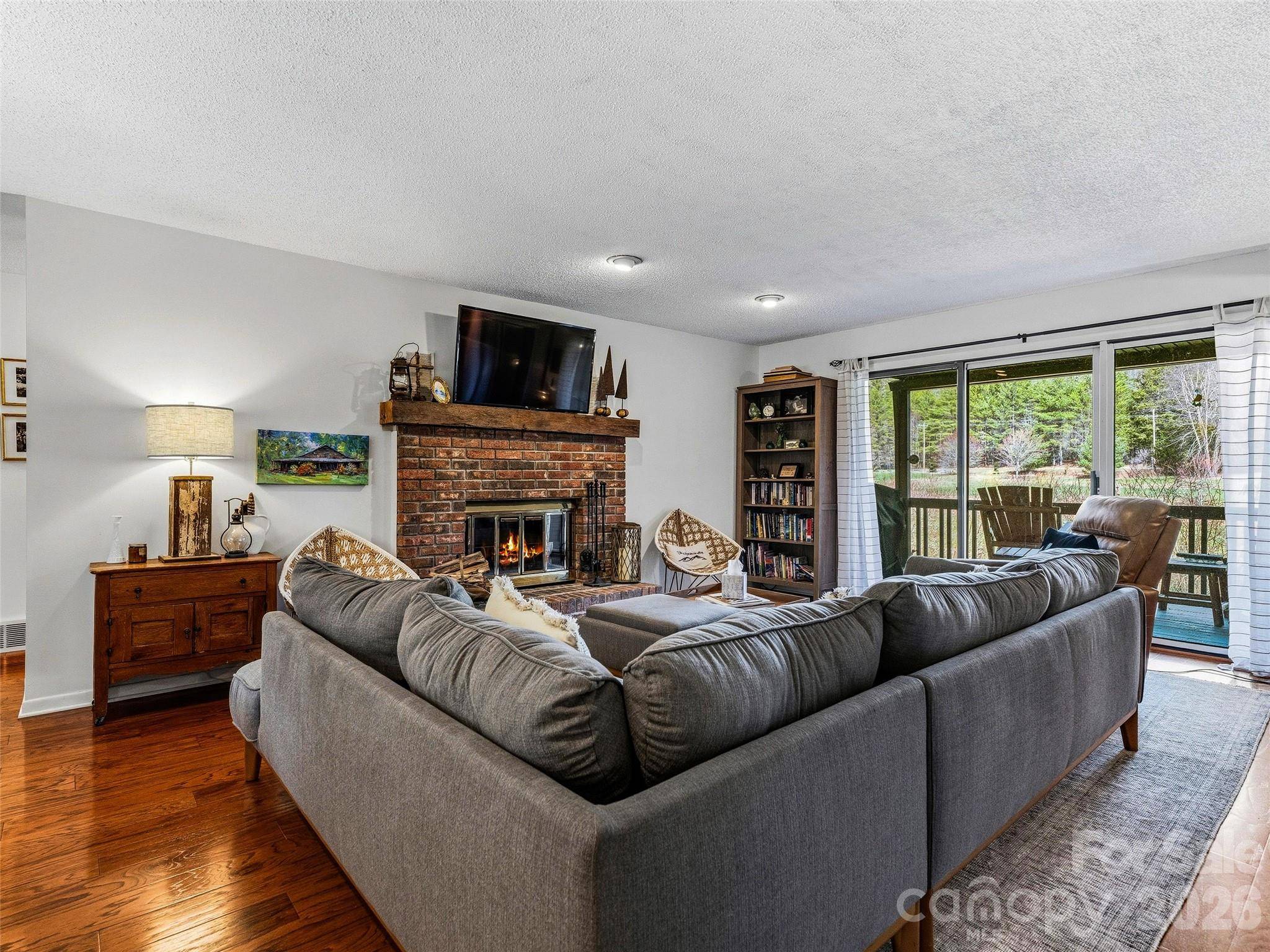 15 Gold Finch CT, Brevard, NC 28712