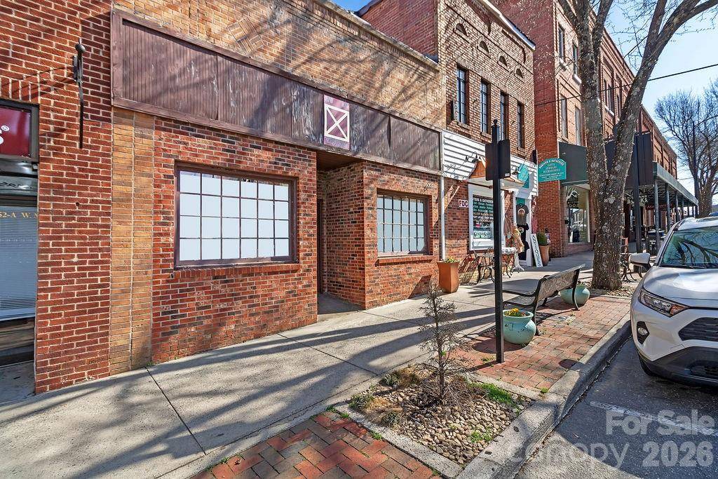 46 W Main ST, Brevard, NC 28712