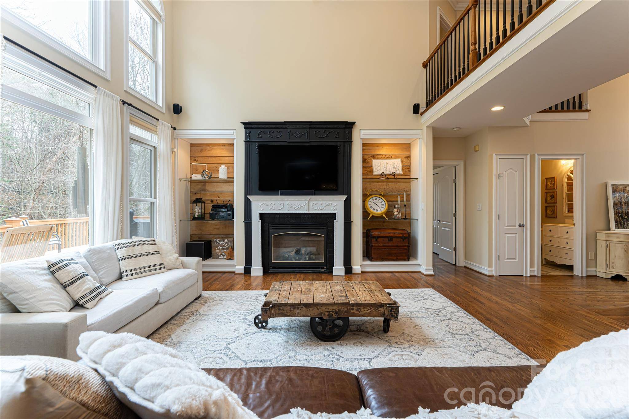 39 Windover DR, Asheville, NC 28803
