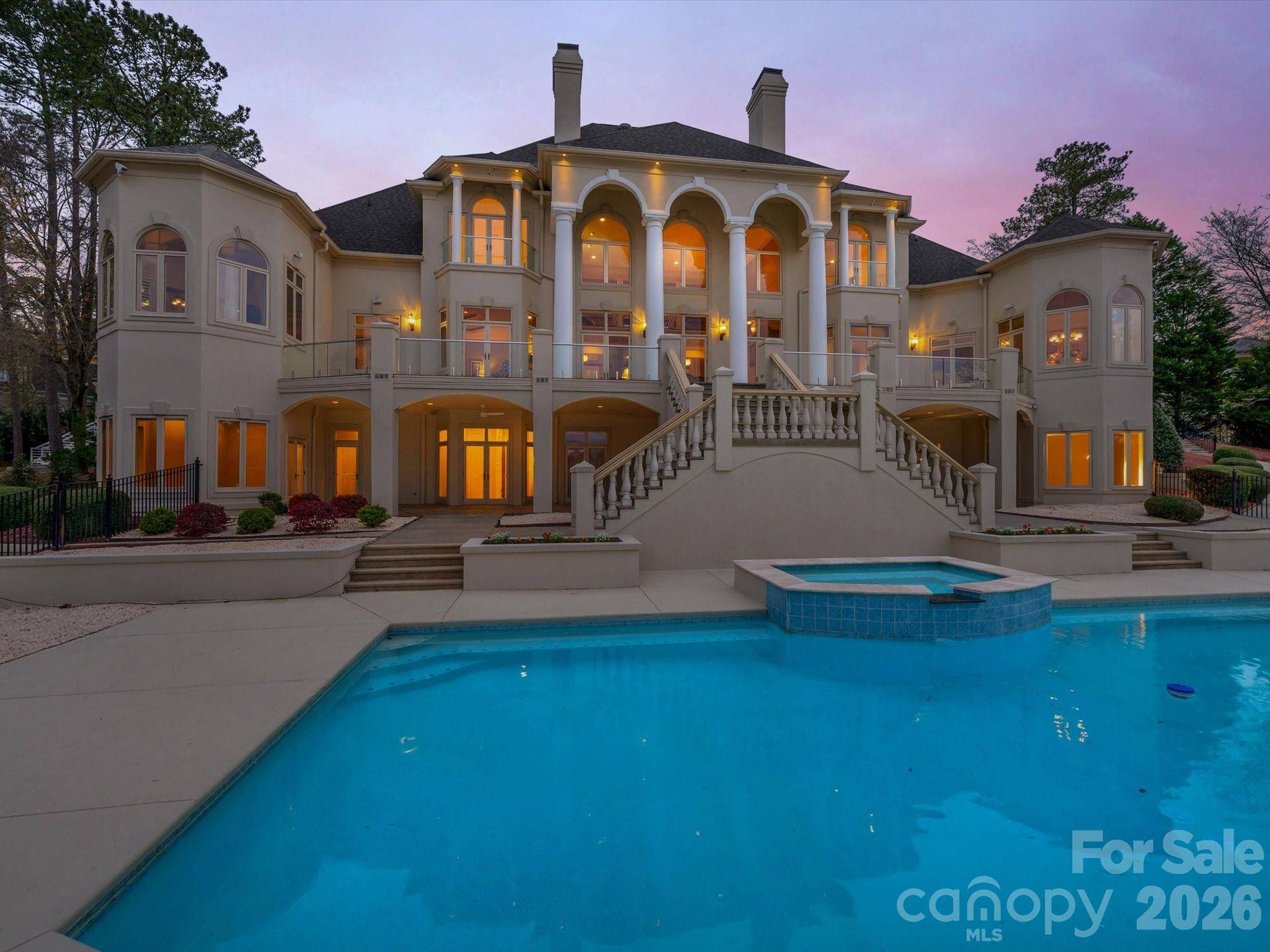 6905 Shinnecock Hill LN, Charlotte, NC 28277