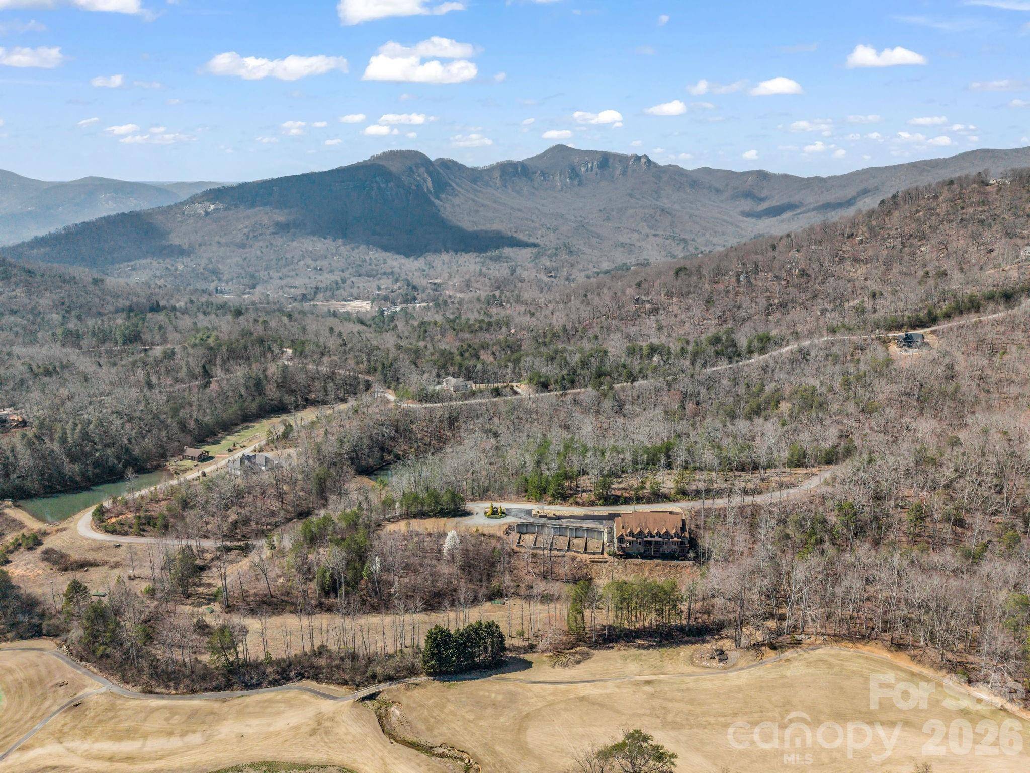 268 Wambli PASS, Lake Lure, NC 28746