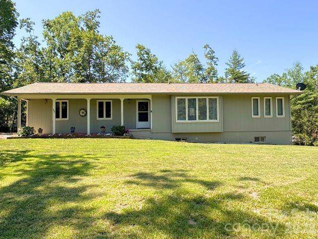 35 Azalea DR, Spruce Pine, NC 28777