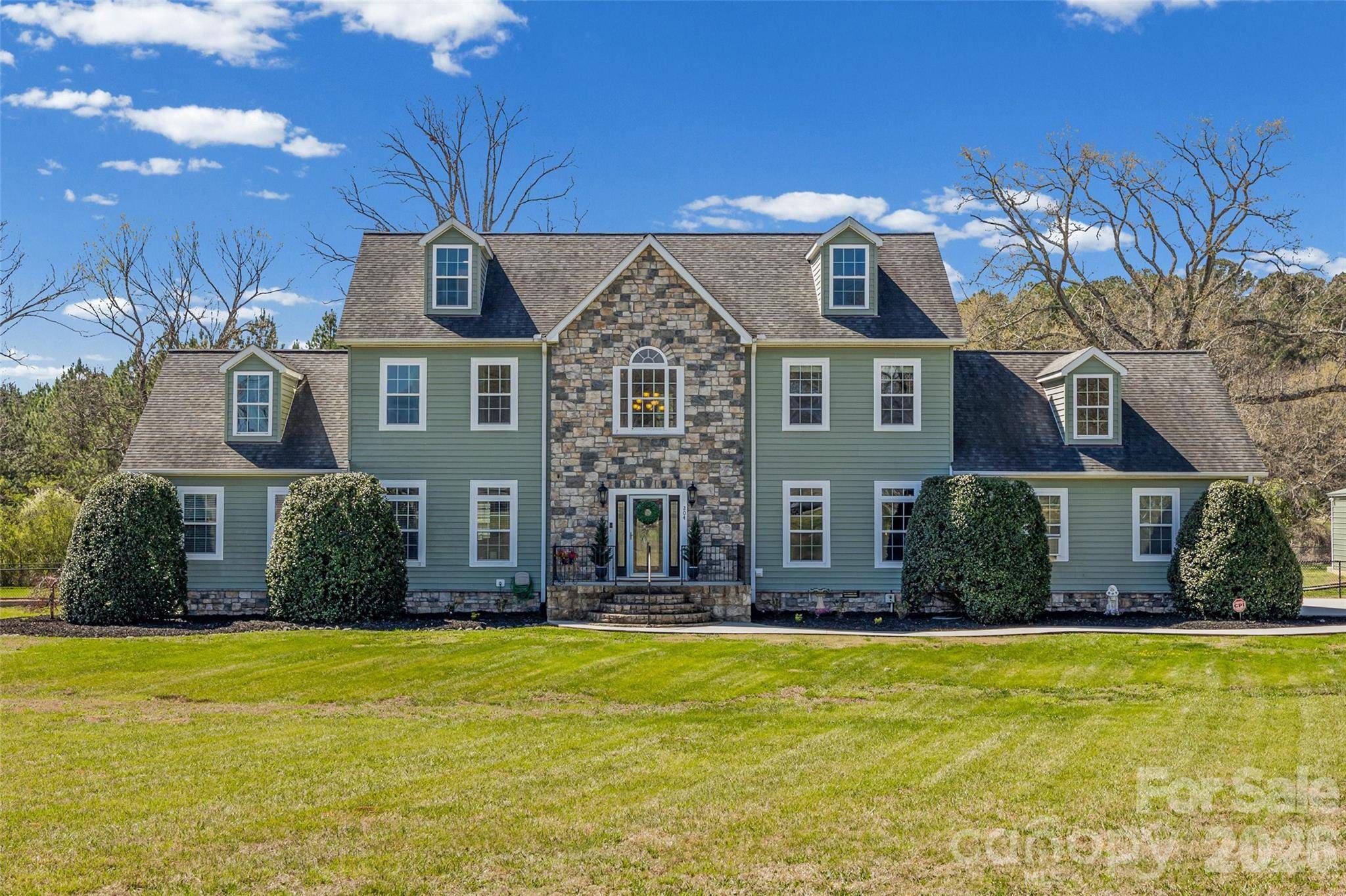 204 Moore DR, Gastonia, NC 28056