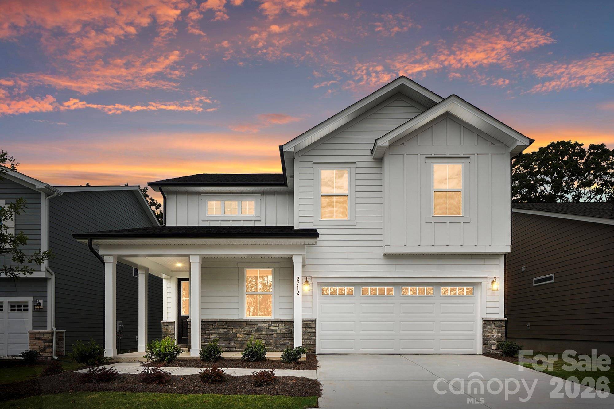 2712 Phoenix CT, Gastonia, NC 28052