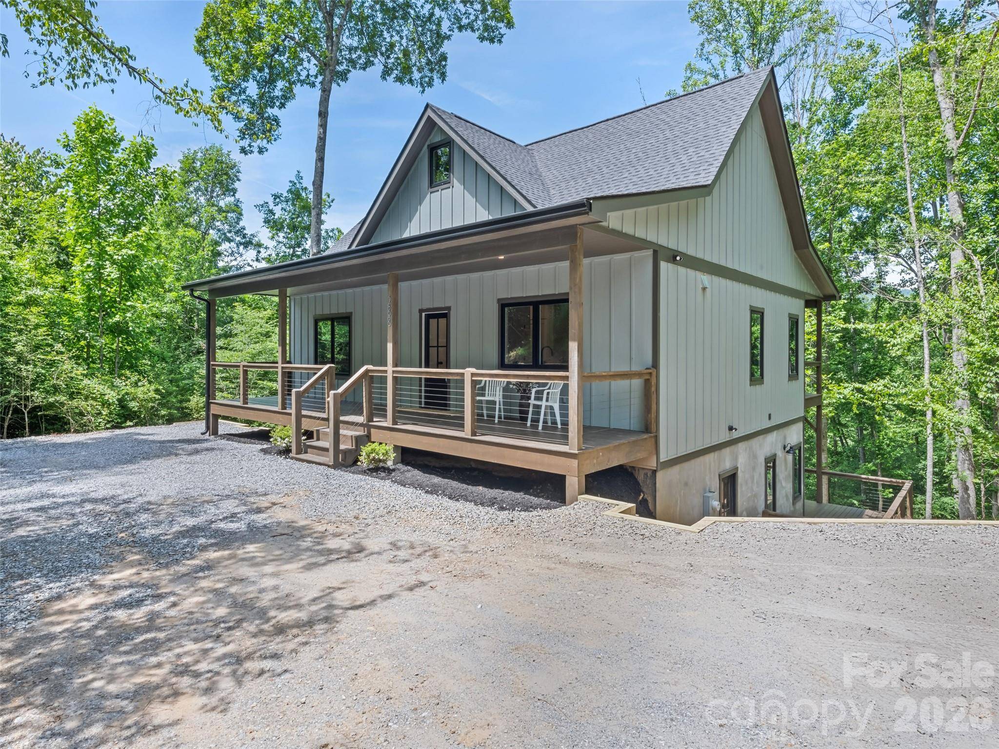 288 Ironwood DR, Clyde, NC 28721