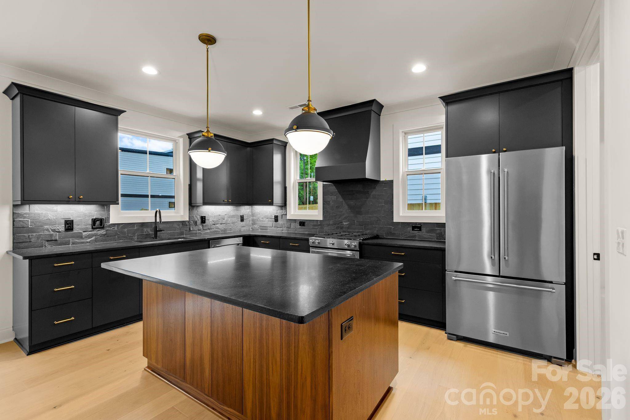 2757 Parkway AVE, Charlotte, NC 28208