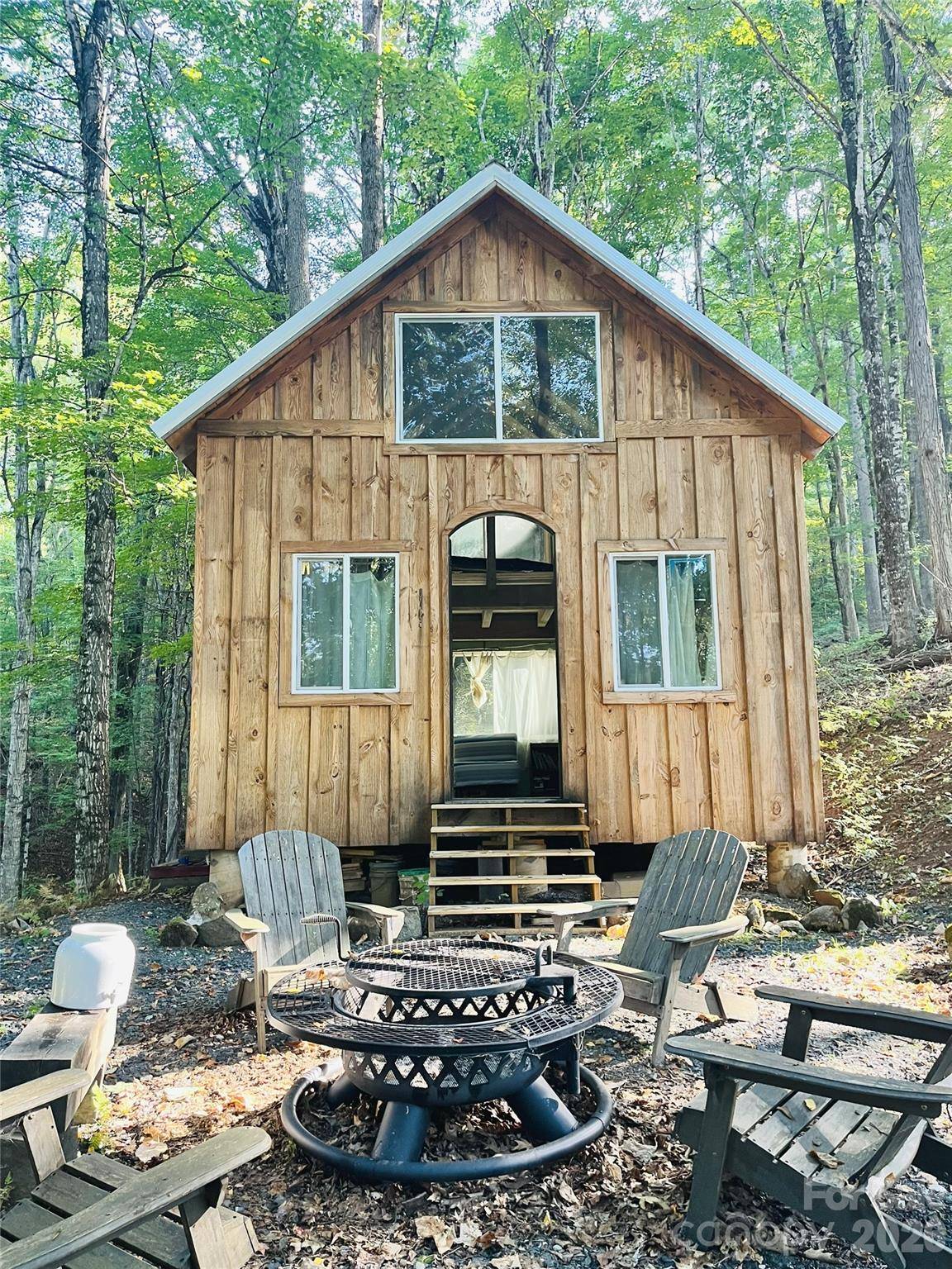 191 Bens BND, Bakersville, NC 28705