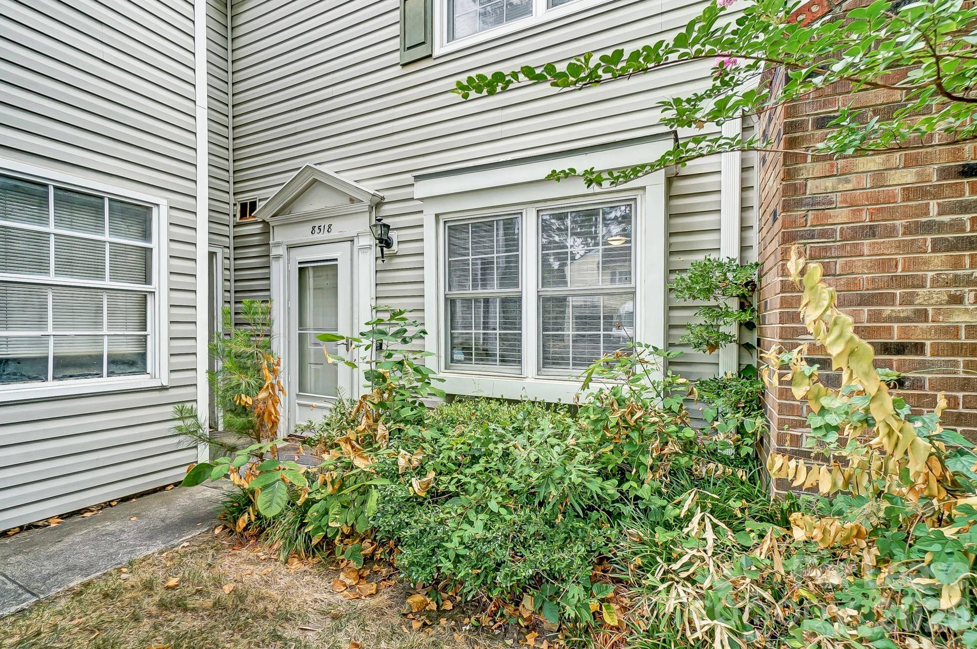 8518 Castle Pine CT, Charlotte, NC 28226