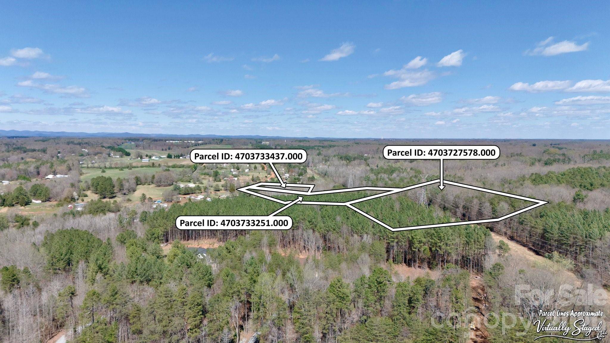 000 Suzanne LN, Statesville, NC 28677
