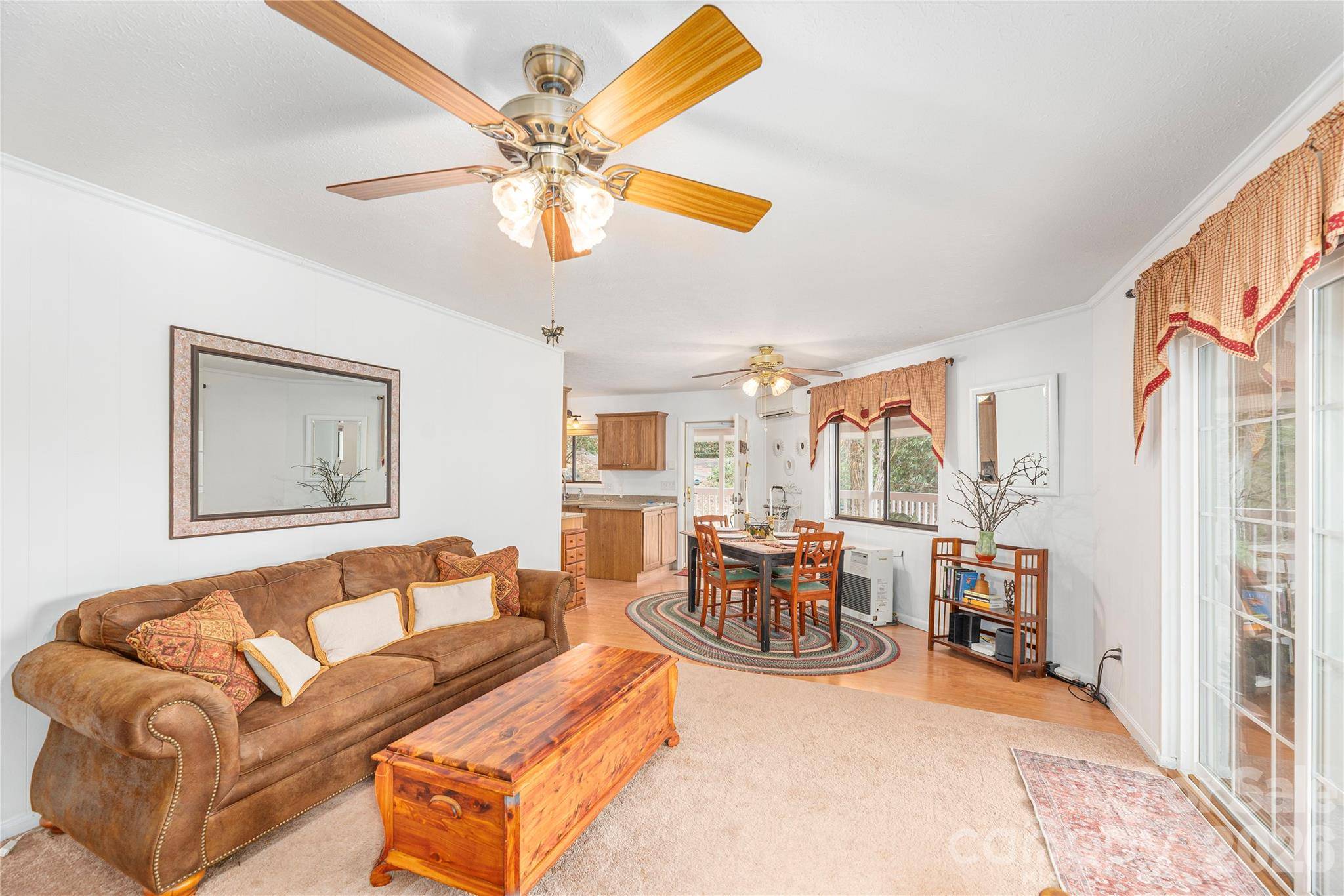 500 Apple Tree CT, Waynesville, NC 28786