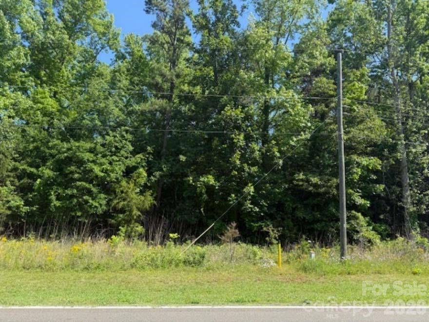 202 Long Creek RD, Bessemer City, NC 28016