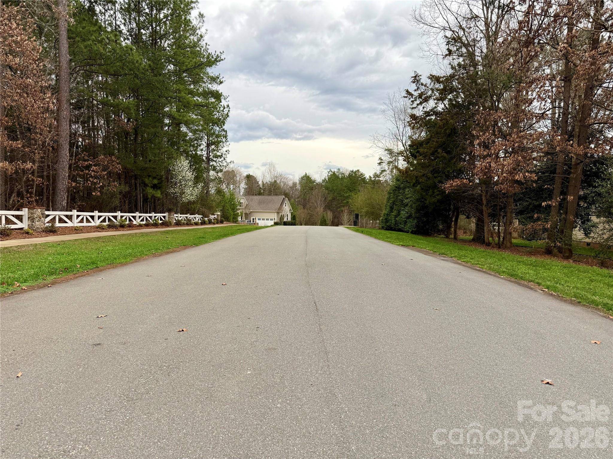 3 Dola Ray PL #3, Stanley, NC 28164